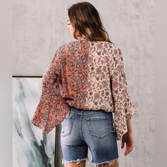 Willow & Root Paisley Surplice Top Size S NWT - Picture 5 of 7